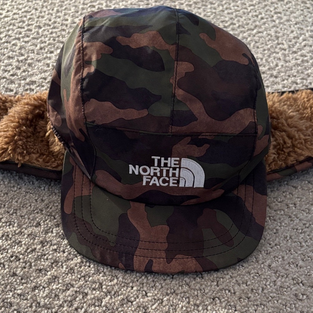 The North Face toddler Green and Brown Camouflage Cap